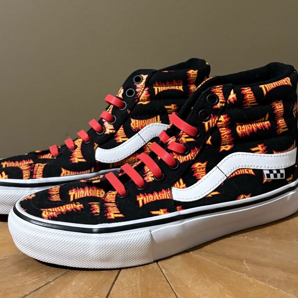 Vans Sk8-Hi Thrasher All Over Logo High Top Sneaker Mens 5.5 Womens 7.5